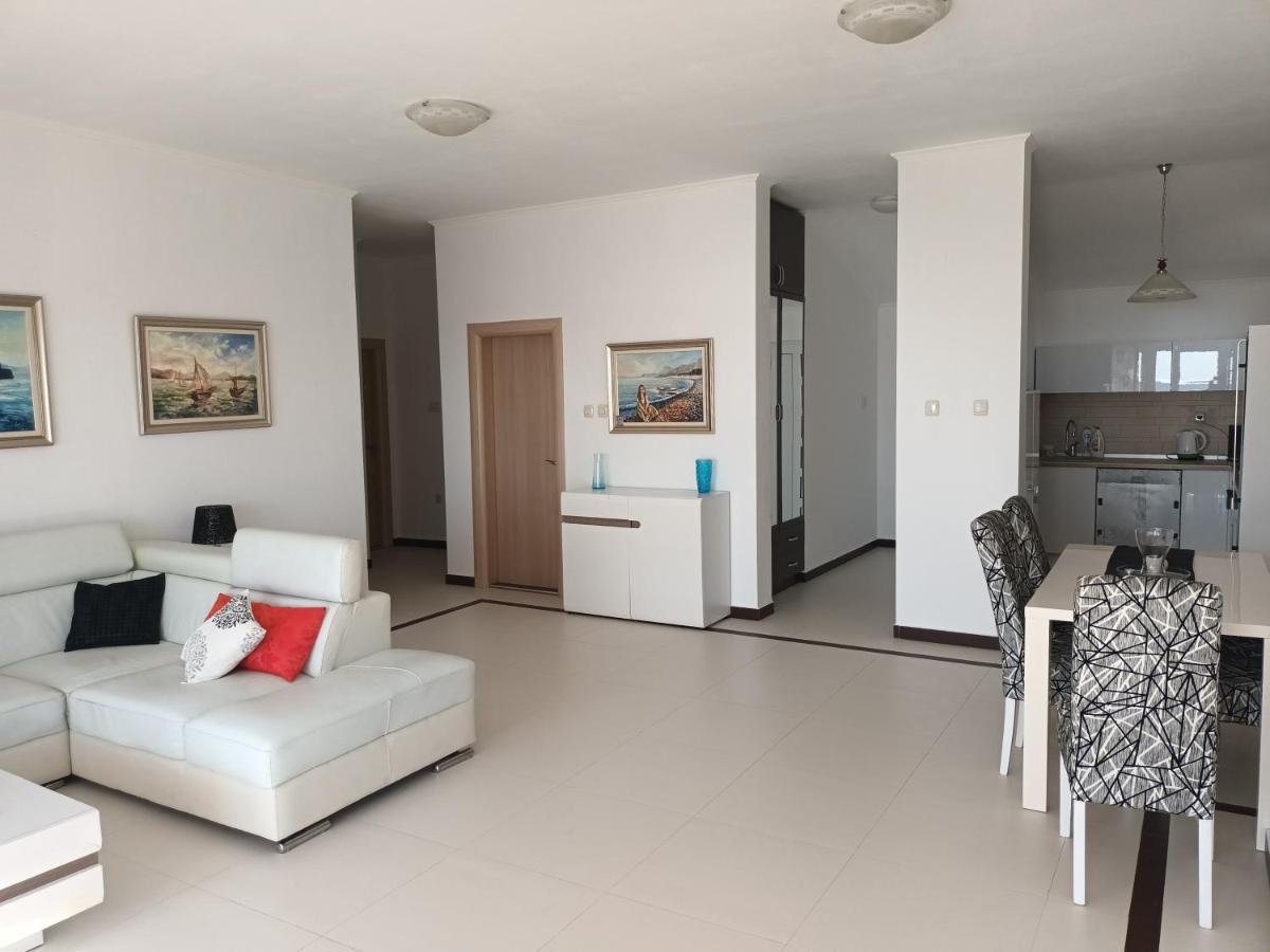 Lustica-Apartment Dora2 Herceg Novi Eksteriør billede