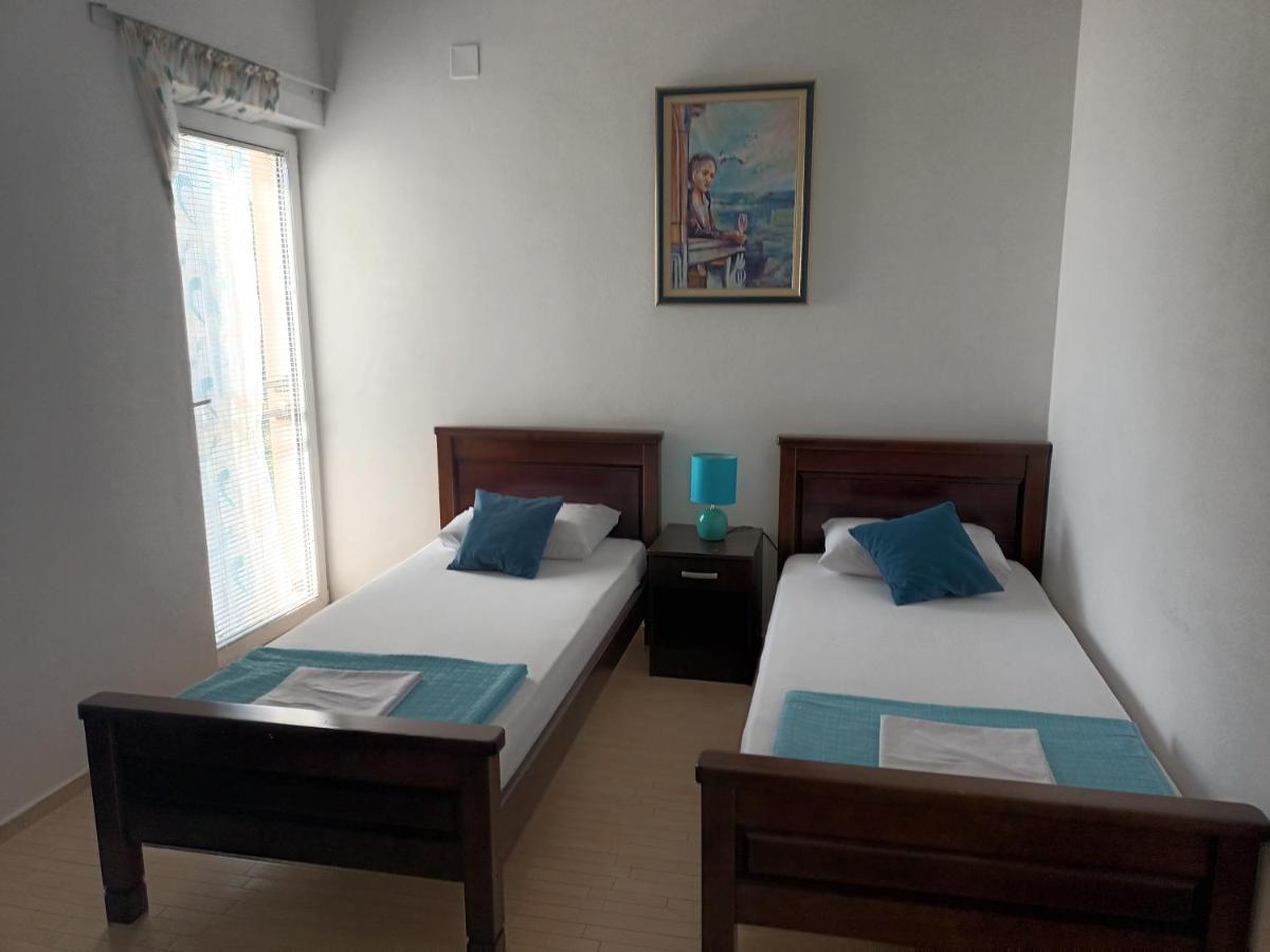 Lustica-Apartment Dora2 Herceg Novi Eksteriør billede