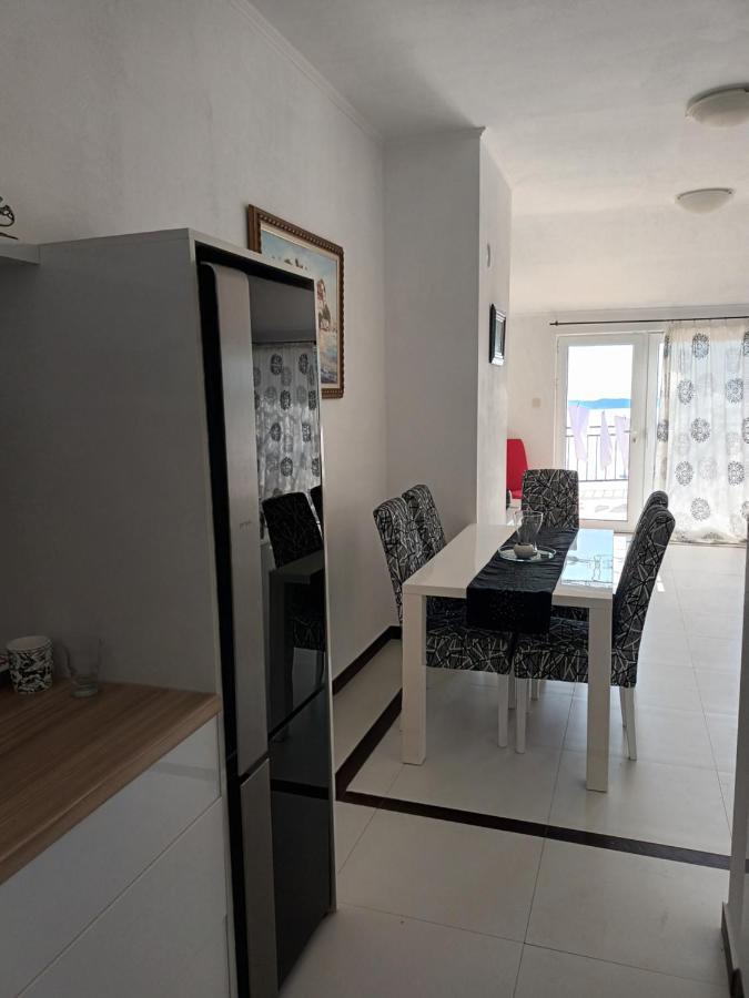 Lustica-Apartment Dora2 Herceg Novi Eksteriør billede